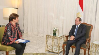 مصر: صخب «سوشيالي» بعد أنباء عن تراجع «دولار السوق السوداء»