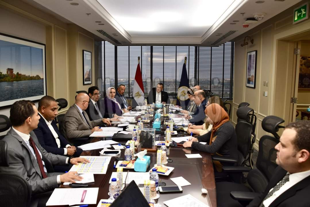 وزير السياحة والآثار يترأس اجتماع مجلس إدارة صندوق دعم السياحة والآثار