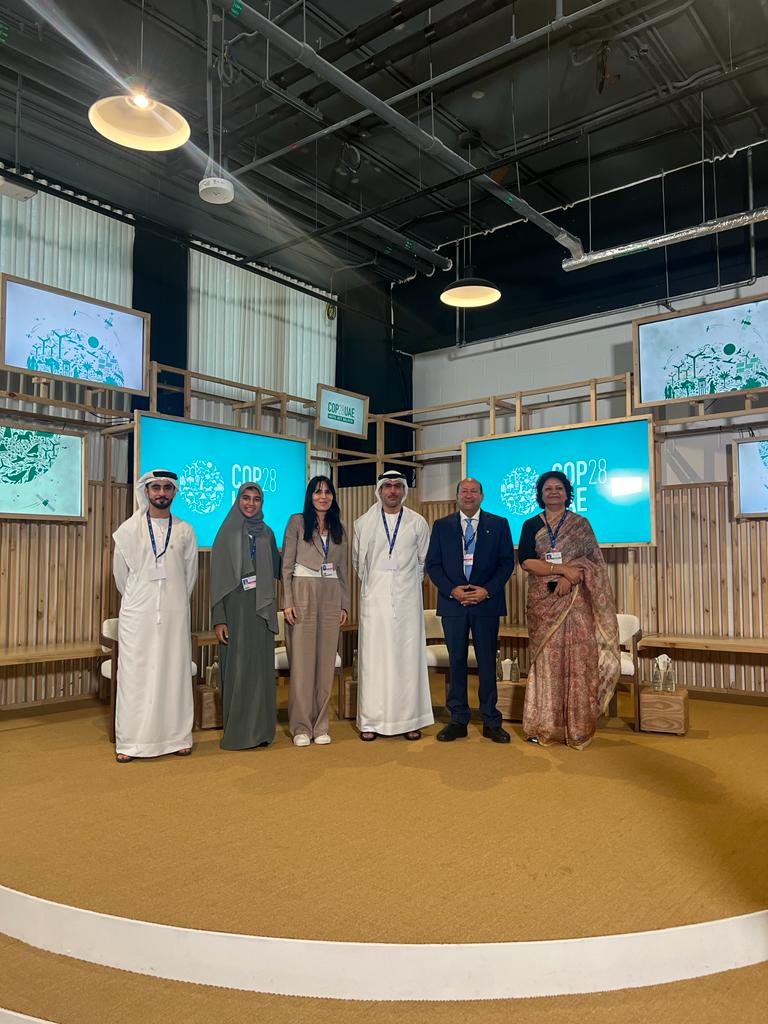 السفير هشام بدر يستعرض نجاح المبادرة الوطنية للمشروعات الخضراء الذكية بعدد من الجلسات في COP28 بالإمارات
