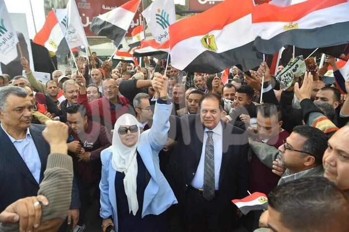 أبو العنين يقود مسيرة الإحتفال  بفوز السيسى في انتخابات الرئاسة بالجيزة