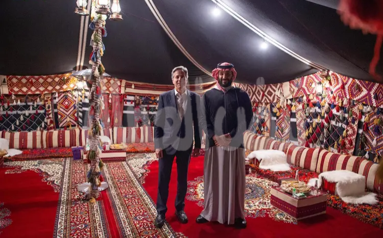 سمو ولي العهد يلتقي في المخيم الشتوي في العُلا وزير الخارجية الأمريكي