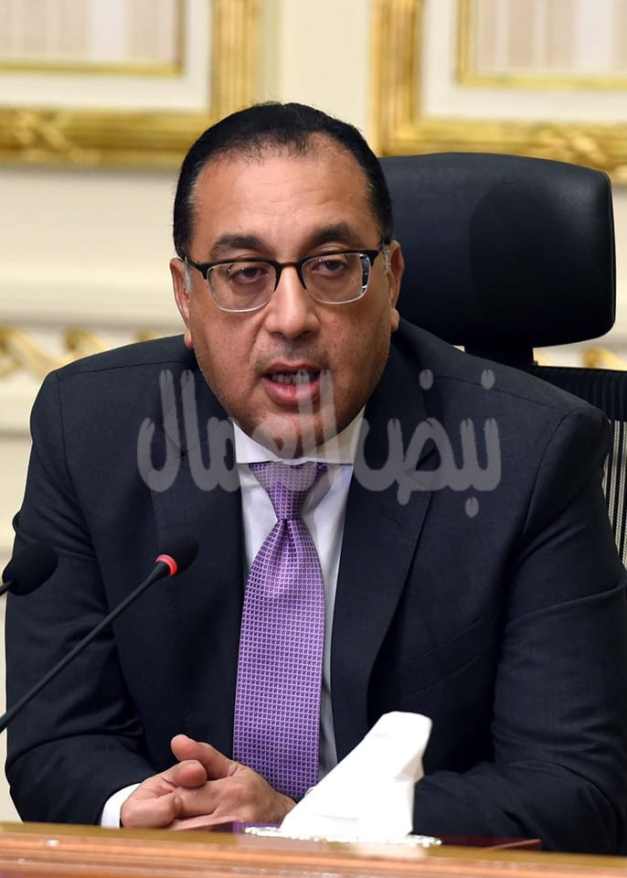 رئيس الوزراء يتابع استجابات اللجنة الطبية العليا للاستغاثات