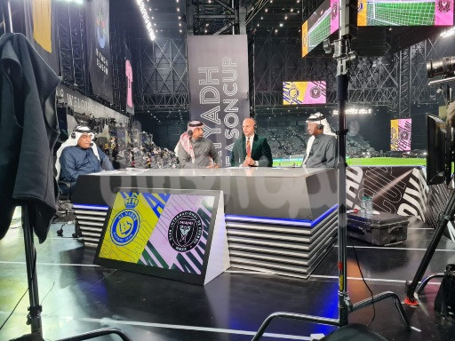 الفراج ” يحظى بشعبية رواد التواصل الاجتماعي ” تابع التفاصيل “