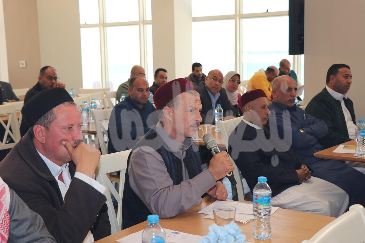 العمل : حوار مجتمعي لتقييم الآثار البيئية و تأمين بيئة العمل لمواقع بشركة خالدة للبترول بمطروح   