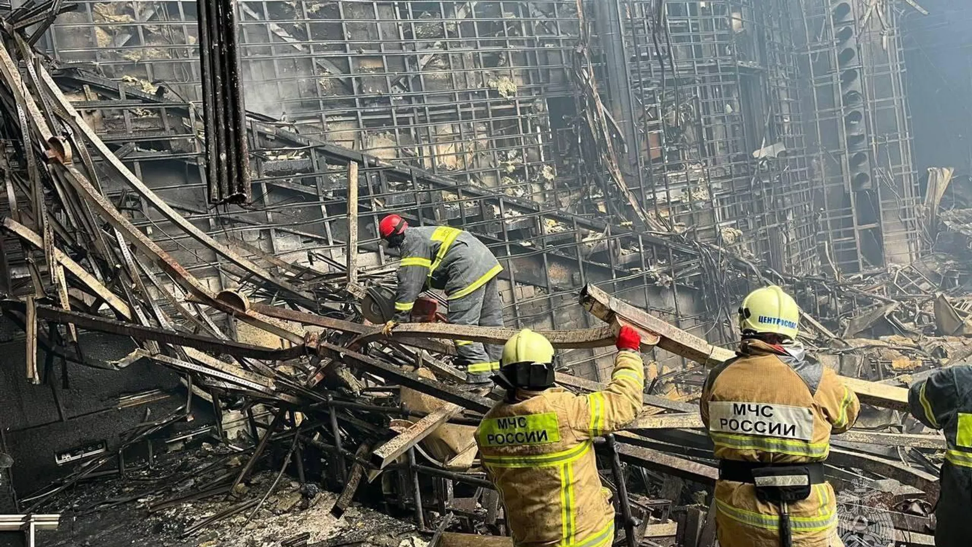 دميتري ميدفيديف: روسيا ستنتقم لكل شخص قُتل وجُرح في الهجوم الإرهابي