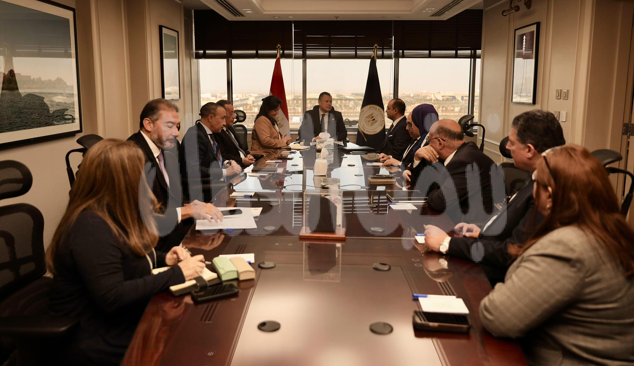 وزير السياحةيجتمع مع قيادات الوزارة لاستعراض ملفات العمل خلال الفترة المقبلة