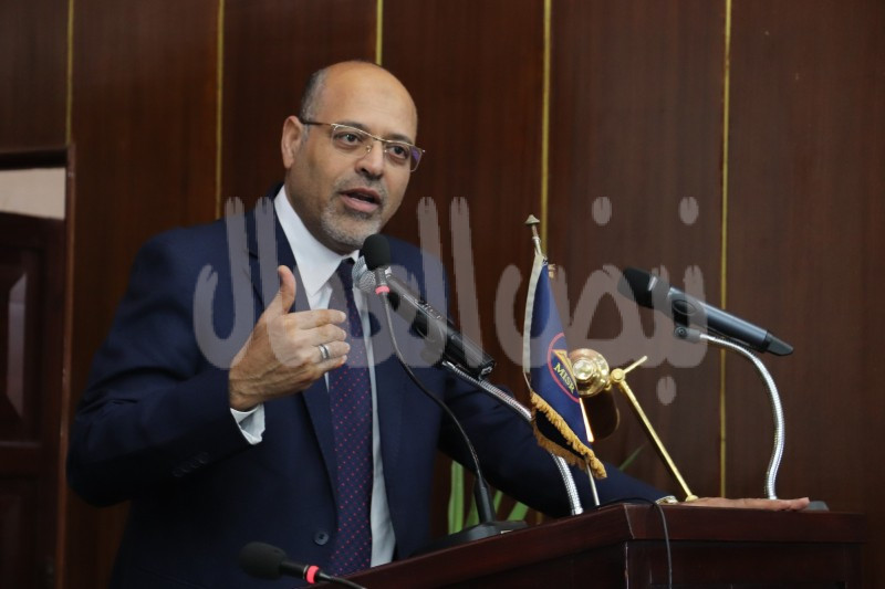 رئيس عمال مصر يهنئ شعب مصر ببدايه ولايه جديده للرئيس السيسي