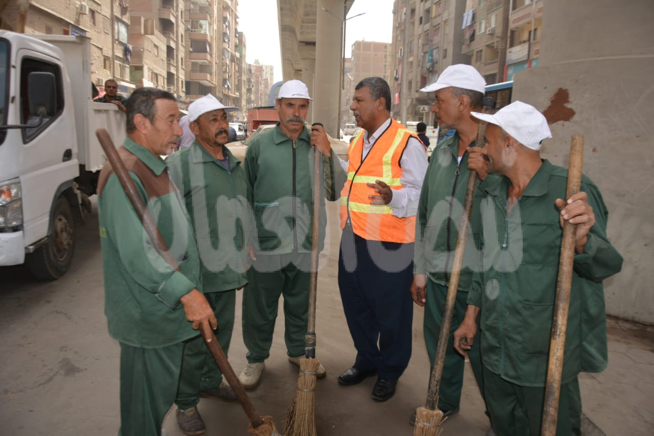 عمال الجيزة تتعهد للمحافظ بمزيد من العمل و الإنتاج