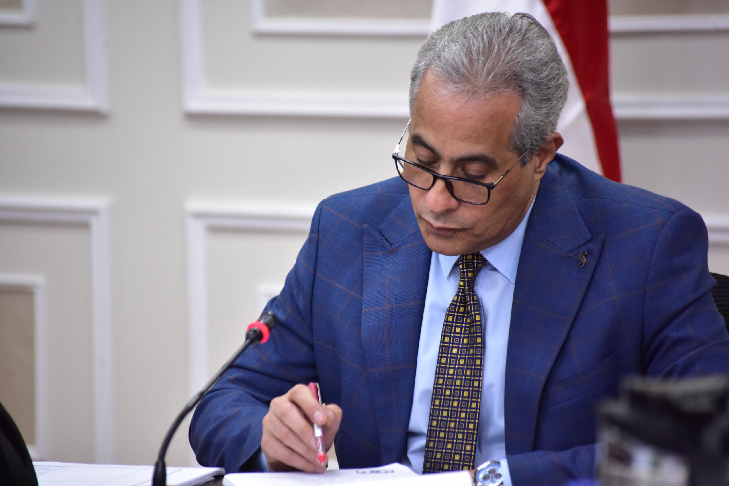 بدء جلسات المجلس الأعلى للحوار الإجتماعي في مجال العمل لمناقشة مشروع قانون العمل
