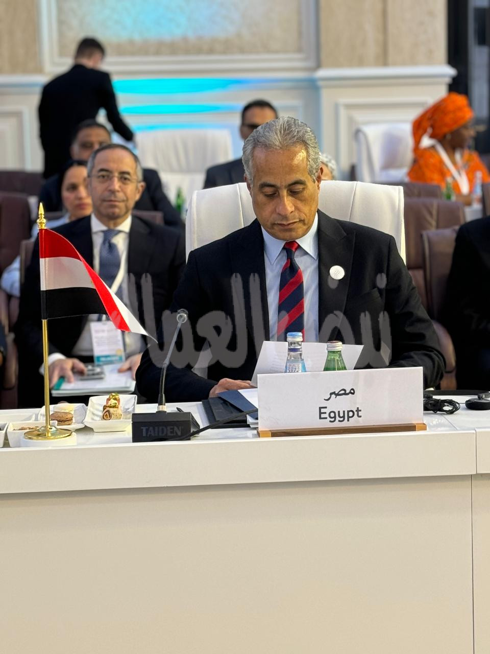 وزير العمل مُشاركًا في “حوار الدوحة” عن تنقل الأيدي العاملة بين”الخليج” و”أفريقيا”: