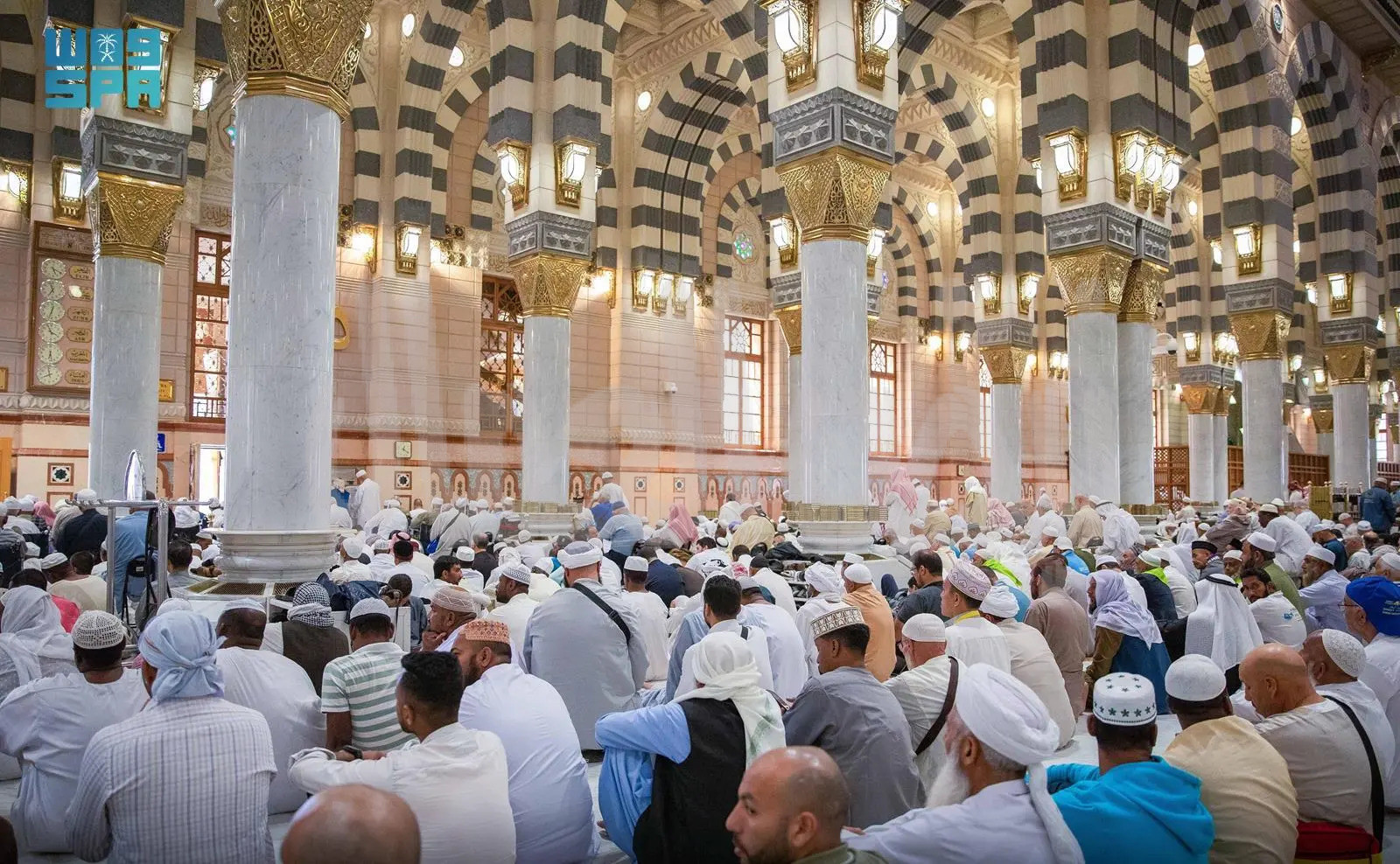 المسجد النبوي يستقبل أكثر من مليون وثلاثمائة ألف حاج منذ بدء موسم الحج