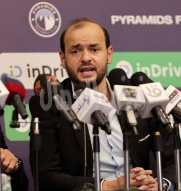 عمر مدحت المدير التجاري لنادي بيراميدز يُثني على تنظيم فندق جيزة بالاس