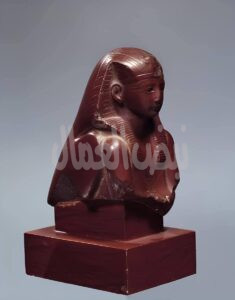 قطع فرعونية فريدة تزين متحف اللوفر قطع فرعونية فريدة تزين متحف اللوفر