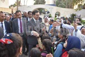 وزير الثقافة يفتتح معرض “بُكرة اللي جاي 2