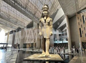 السيرة الذاتية للملك رمسيس الثاني من هيت رهينة لباب الحديد