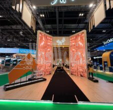 • وزارة السياحة والآثار تُطلق حملة ترويجية كبرى في لندن للتعريف بالمقصد السياحي المصري • وزارة السياحة والآثار تُطلق حملة ترويجية كبرى في لندن للتعريف بالمقصد السياحي المصري