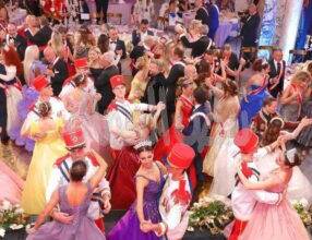 قصرعابدين يستعد لاستقبال ملوك وامراء ونبلاء العالم و العائلات الملكية لحفل جراندبول قصرعابدين يستعد لاستقبال ملوك وامراء ونبلاء العالم و العائلات الملكية لحفل جراندبول