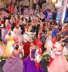 قصرعابدين يستعد لاستقبال ملوك وامراء ونبلاء العالم و العائلات الملكية لحفل جراندبول قصرعابدين يستعد لاستقبال ملوك وامراء ونبلاء العالم و العائلات الملكية لحفل جراندبول