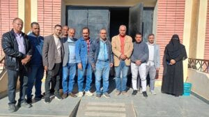 دصبري فرج يستقبل د قطب فوزي  بجولة تفقدية للواحات البحريه