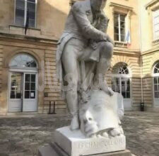 رفع النحت المسيئ لكرامة ملوك مصر، وبذلك تغلق صفحة “الألم”،