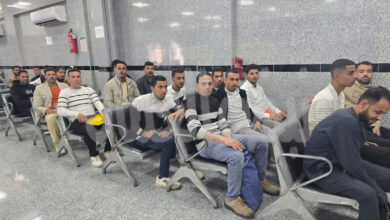 وزارة العمل تُجري مقابلات للمتقدمين على فرص عمل بالأردن في مهنة فني منشار حجر