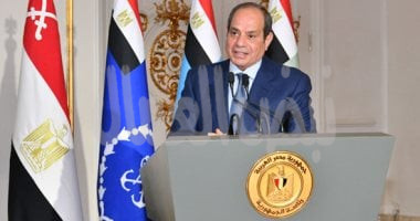 منح الرئيس السيسى في عيد العمال