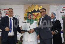 اتحاد عمال الجيزة ومجلس الشباب يكرّمان نماذج العطاء بعيد بناء الأوطان