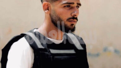 إصابة عضو نقابة الصحفيين الفلسطينيين ومراسل موقع نبض العمال خالد ثائر أبو عطيوي جراء قصف إسرائيلي وسط غزة إصابة عضو نقابة الصحفيين الفلسطينيين ومراسل موقع نبض العمال خالد ثائر أبو عطيوي جراء قصف إسرائيلي وسط غزة
