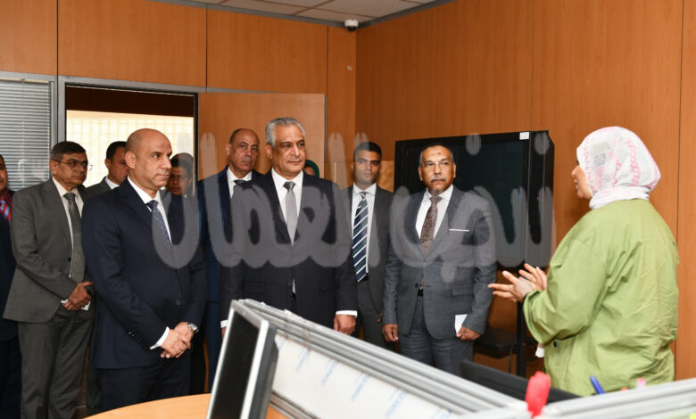 وزيرا الإنتاج الحربي والعمل يتفقان على خطة تنفيذية للتكامل والتعاون في مجالات التدريب المهني وتأهيل الشباب لسوق العمل في الداخل وزيرا الإنتاج الحربي والعمل يتفقان على خطة تنفيذية للتكامل والتعاون في مجالات التدريب المهني وتأهيل الشباب لسوق العمل في الداخل
