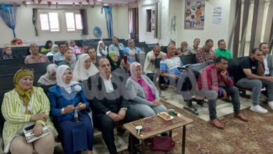 رئيس الإتحاد المحلى لنقابات عمال الجيزة ينظم ندوة تثقيفية للتعريف بمنظومة الضرائب العقارية رئيس الإتحاد المحلى لنقابات عمال الجيزة ينظم ندوة تثقيفية للتعريف بمنظومة الضرائب العقارية