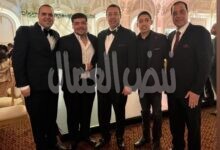 المستشار محمد حسن عبده يهنئ اللواء أيمن الحمزاوي والمستشار رباح الحمزاوي بافتتاح مؤسسة الحمزاوي للمحاماة والاستشارات القانونية بالمهندسين