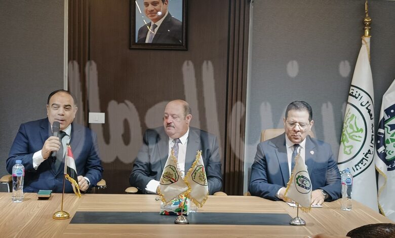 أشرف الدوكار: دراسة موقف صندوق الكوارث بعد 3 سنوات من انطلاقه.. وبدء حوار مجتمعي لتطوير خدماته أشرف الدوكار: دراسة موقف صندوق الكوارث بعد 3 سنوات من انطلاقه.. وبدء حوار مجتمعي لتطوير خدماته